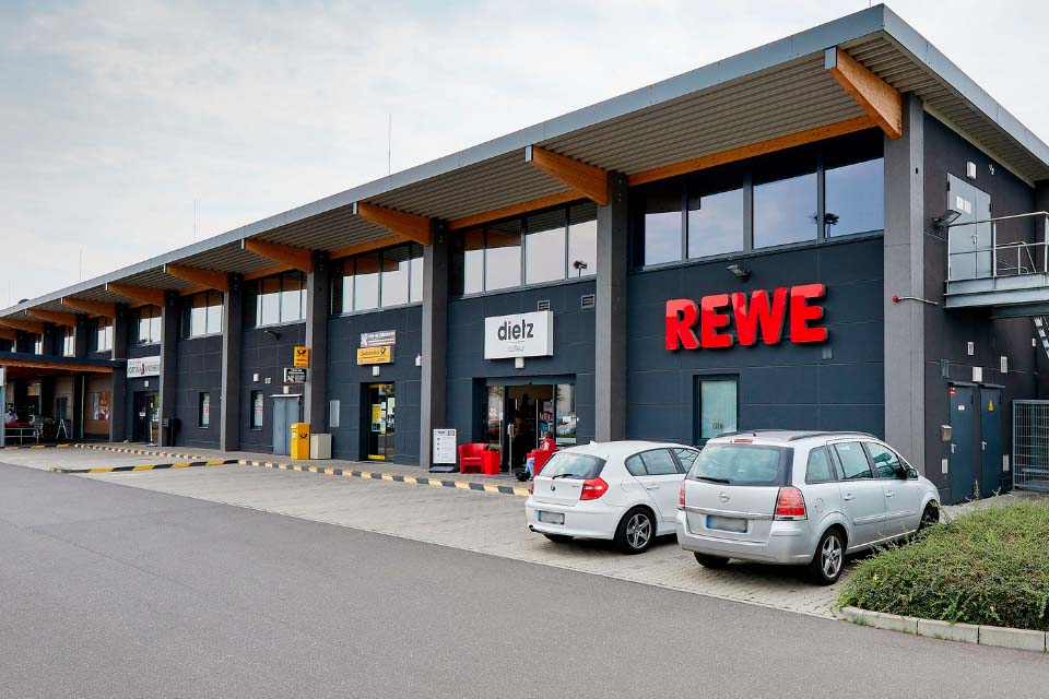 Referenz_Uebersicht_Friseursalon_Dietz_NVZ_Lahnstein_retusche